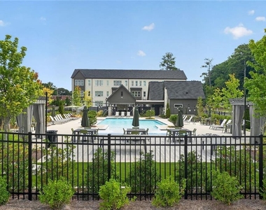 2324 Mockernut Trail Trail - Photo Thumbnail 3