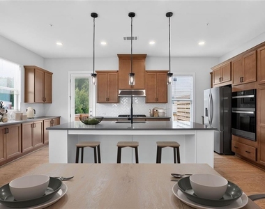 2324 Mockernut Trail Trail - Photo Thumbnail 11