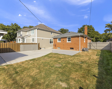 794 S Fairfield Avenue - Photo Thumbnail 18