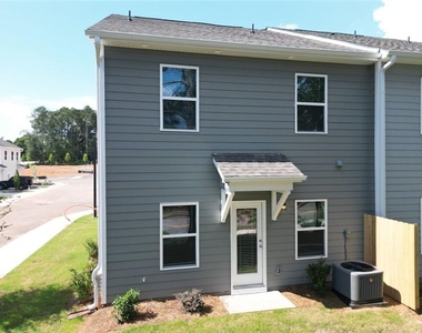 165 Mill Center Boulevard - Photo Thumbnail 4