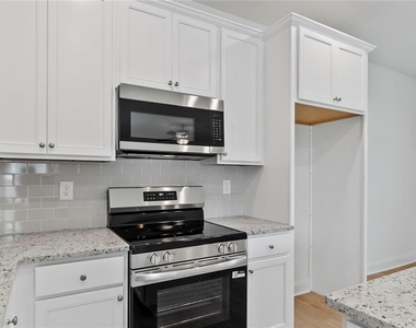 165 Mill Center Boulevard - Photo Thumbnail 11