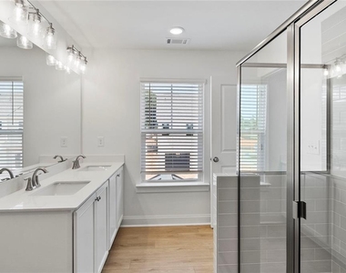 165 Mill Center Boulevard - Photo Thumbnail 31
