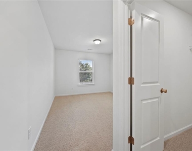 165 Mill Center Boulevard - Photo Thumbnail 22