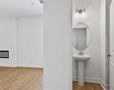 165 Mill Center Boulevard - Photo Thumbnail 16