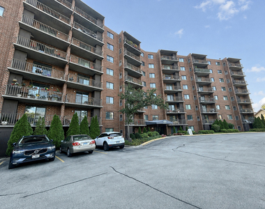 1 Bloomingdale Place - Photo Thumbnail 1