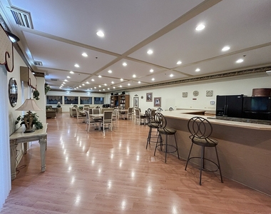 1 Bloomingdale Place - Photo Thumbnail 27