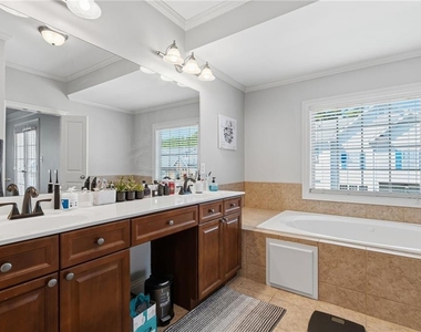 5161 Monitor Lane - Photo Thumbnail 32