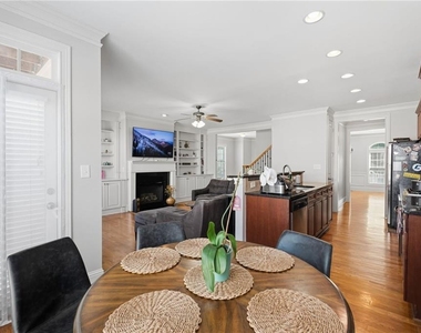5161 Monitor Lane - Photo Thumbnail 8
