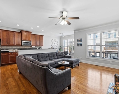 5161 Monitor Lane - Photo Thumbnail 9