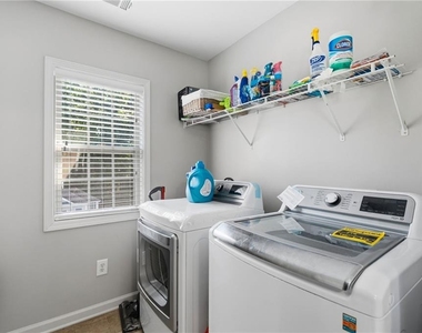5161 Monitor Lane - Photo Thumbnail 23