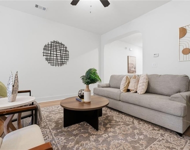 5768 Calle Vista Drive - Photo Thumbnail 8
