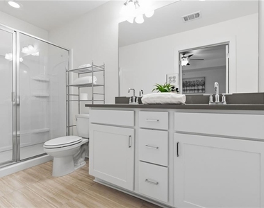 5768 Calle Vista Drive - Photo Thumbnail 13