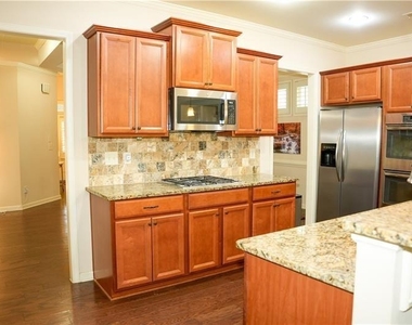 8445 Village School Drive - Photo Thumbnail 15