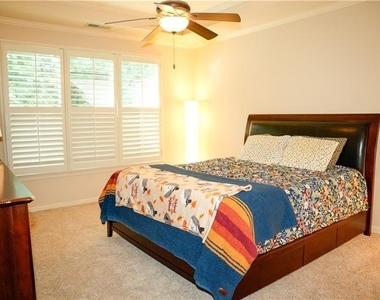8445 Village School Drive - Photo Thumbnail 18