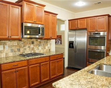 8445 Village School Drive - Photo Thumbnail 12