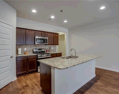 2436 Foxy Drive - Photo Thumbnail 4