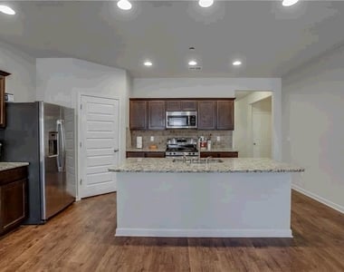 2436 Foxy Drive - Photo Thumbnail 3
