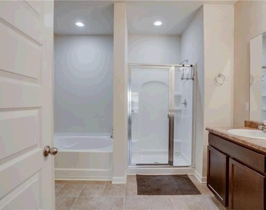 2436 Foxy Drive - Photo Thumbnail 30