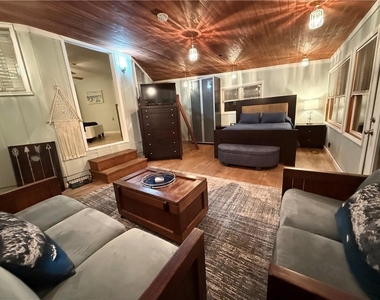 104 Turtle Court - Photo Thumbnail 30