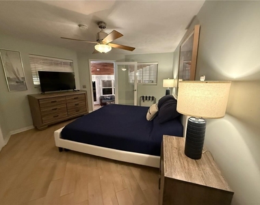 104 Turtle Court - Photo Thumbnail 26
