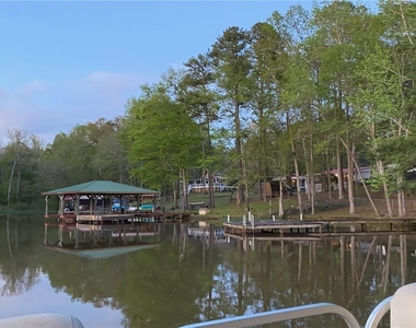 104 Turtle Court - Photo Thumbnail 10