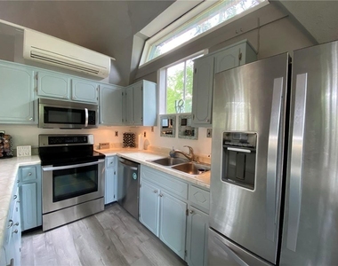 104 Turtle Court - Photo Thumbnail 20