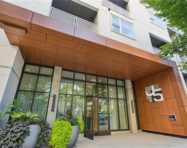 775 Juniper Street Ne - Photo Thumbnail 15