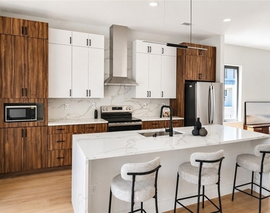 3563 Chelsea Falls Way - Photo Thumbnail 5