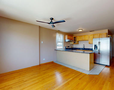 5242 W Roscoe Street - Photo Thumbnail 10