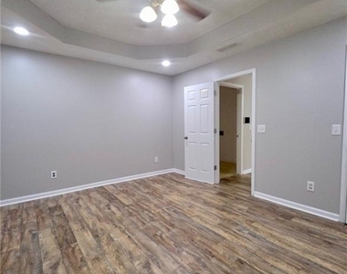 65 Ashton Place - Photo Thumbnail 6