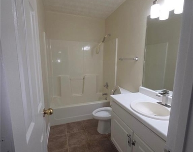 65 Ashton Place - Photo Thumbnail 10