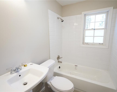 2221 Pinecliff Drive Ne - Photo Thumbnail 12
