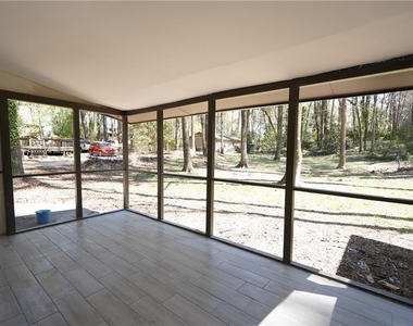 2221 Pinecliff Drive Ne - Photo Thumbnail 22