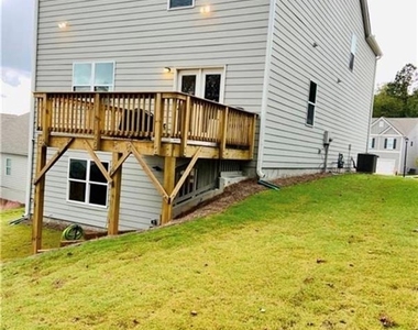 5709 Turnstone Trail - Photo Thumbnail 8