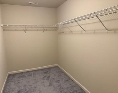 2059 Teagen Ct Court - Photo Thumbnail 10