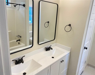 2205 Pair Road Sw - Photo Thumbnail 17
