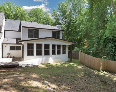 1452 Briaroaks Trail Ne - Photo Thumbnail 26