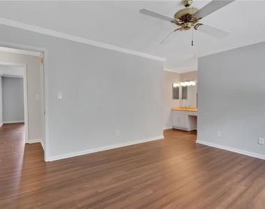 1452 Briaroaks Trail Ne - Photo Thumbnail 17