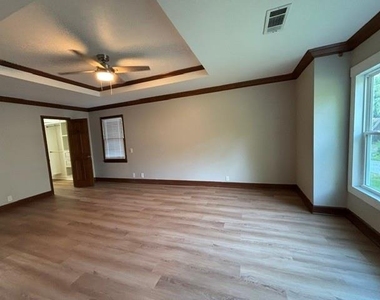 2607 Audobon Circle - Photo Thumbnail 14
