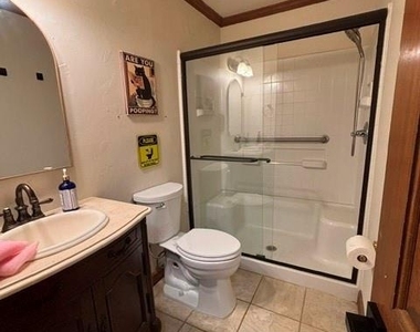 2607 Audobon Circle - Photo Thumbnail 6