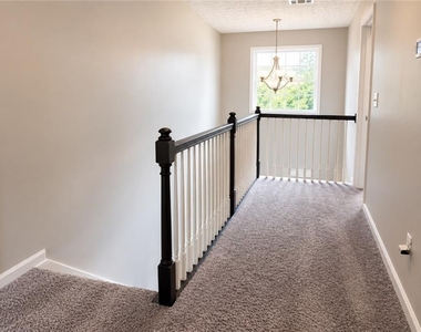 190 Wilhelmina Drive - Photo Thumbnail 22