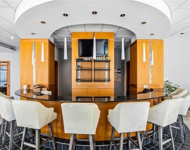 3338 Peachtree Road Ne - Photo Thumbnail 20