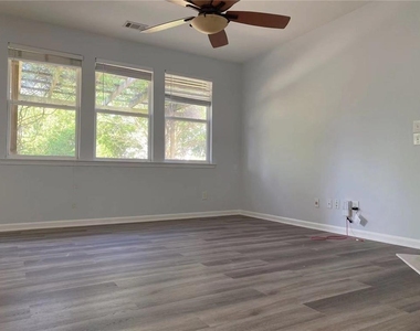 3880 New Salem Court - Photo Thumbnail 3