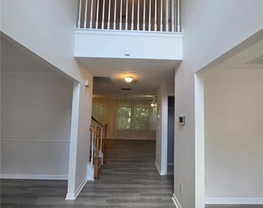 3983 Roxberry Hill Lane - Photo Thumbnail 1