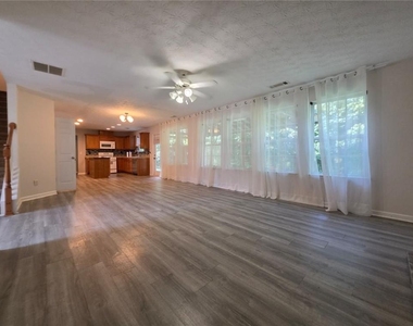 3983 Roxberry Hill Lane - Photo Thumbnail 43