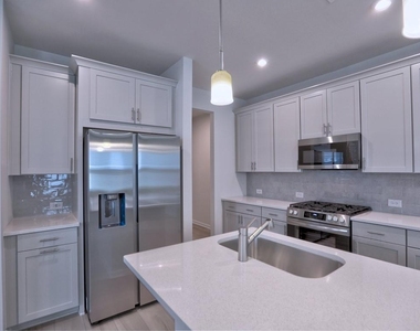 710 Smokey Quartz Way - Photo Thumbnail 5