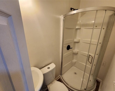 2431 Woodside Way - Photo Thumbnail 36