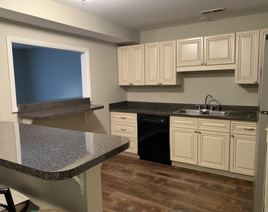 2254 Abbeywood Drive - Photo Thumbnail 3