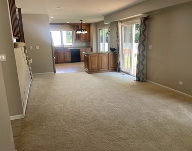 207 N Wilke Road - Photo Thumbnail 2