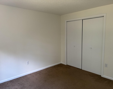 2108 White Cedar - Photo Thumbnail 12